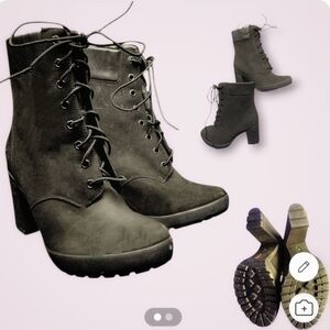 Timberland Black Ankle Boots with Chunky Heel